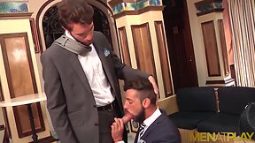 Menatplay bearded lad philip zyos anal fucks massimo piano